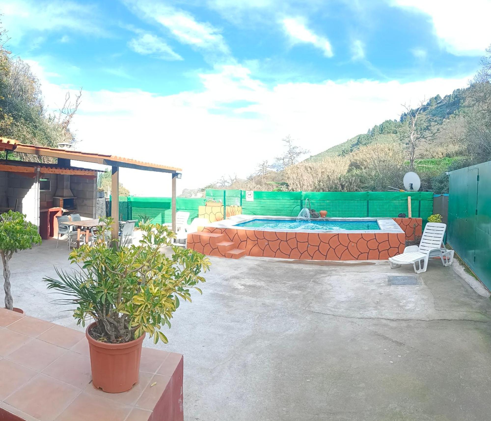 Chalet Ruta Las Lagunetas * Vega de San Mateo